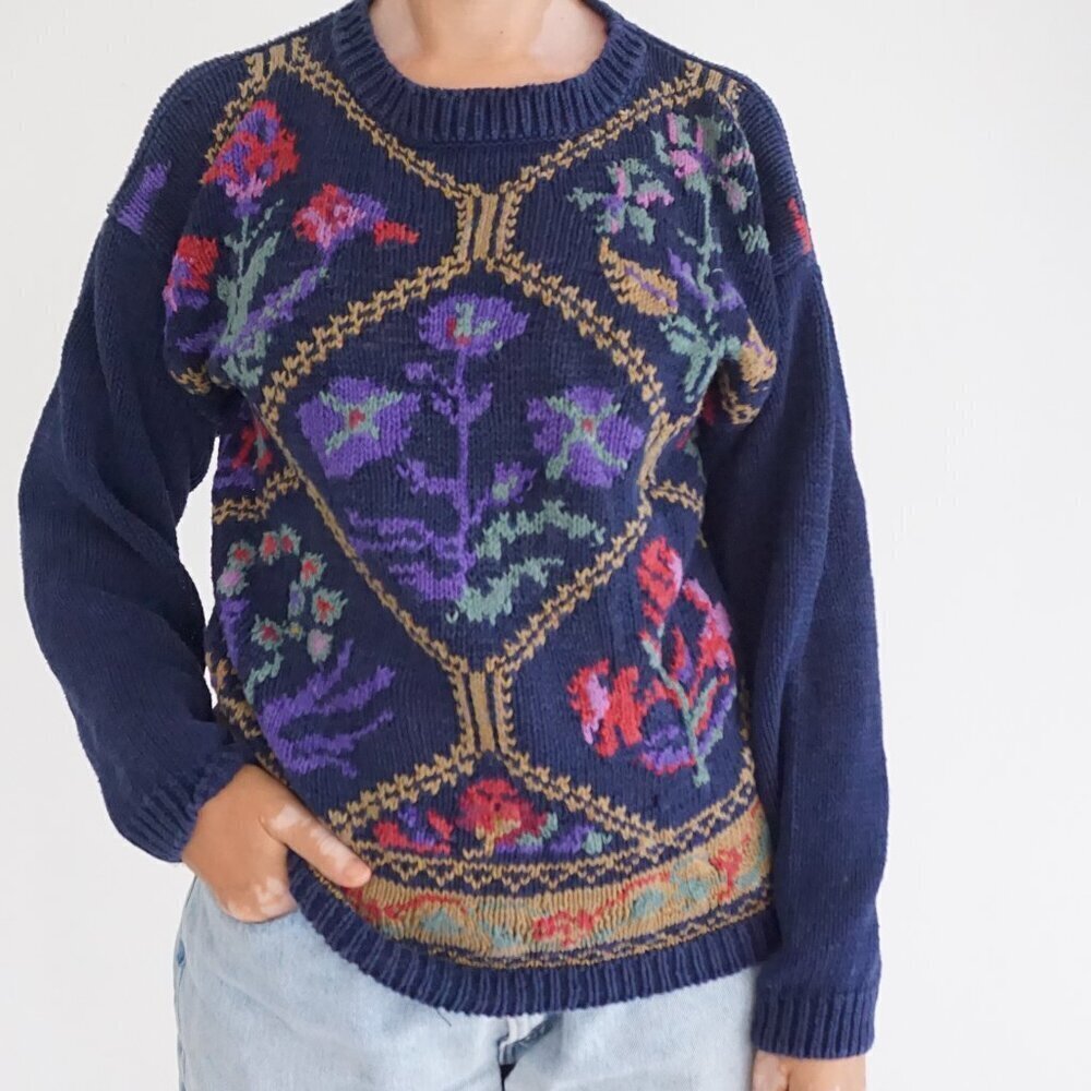 Vintage Crystal Petite Navy Floral Knit Sweater Grandmacore Eclectic Grandpa S